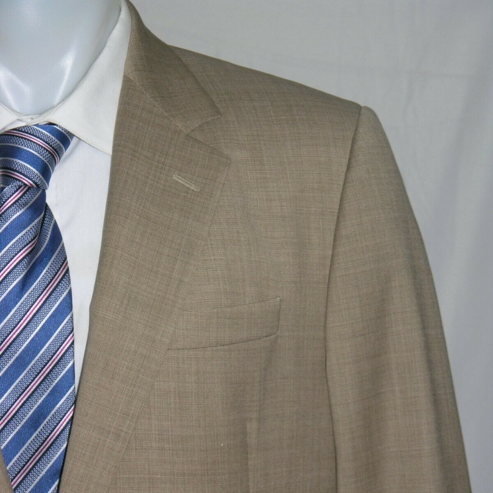 Brooks Brothers 1818 Madison Loro Piana Beige Nailshead Two Button Suit 42L